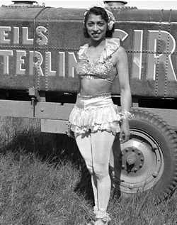 Circus performer teresa Morales Machett